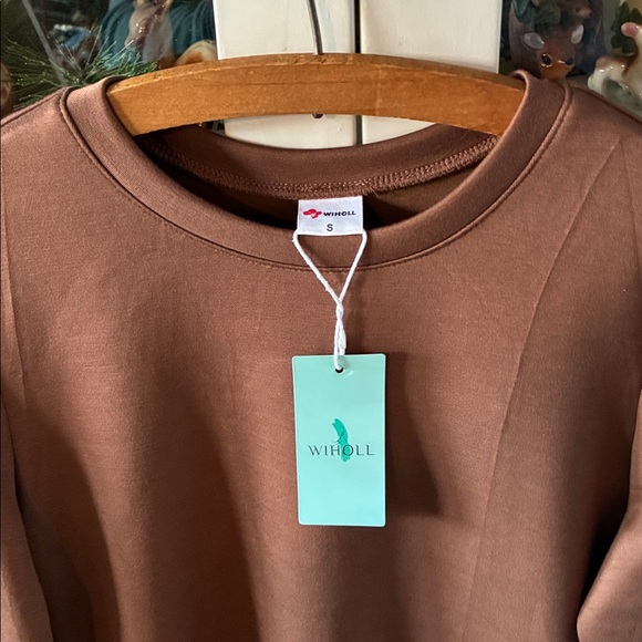 Wiholl sz S Brown Sweatshirt Dress nwt soft buttery feel with pockets - Picture 2 of 7